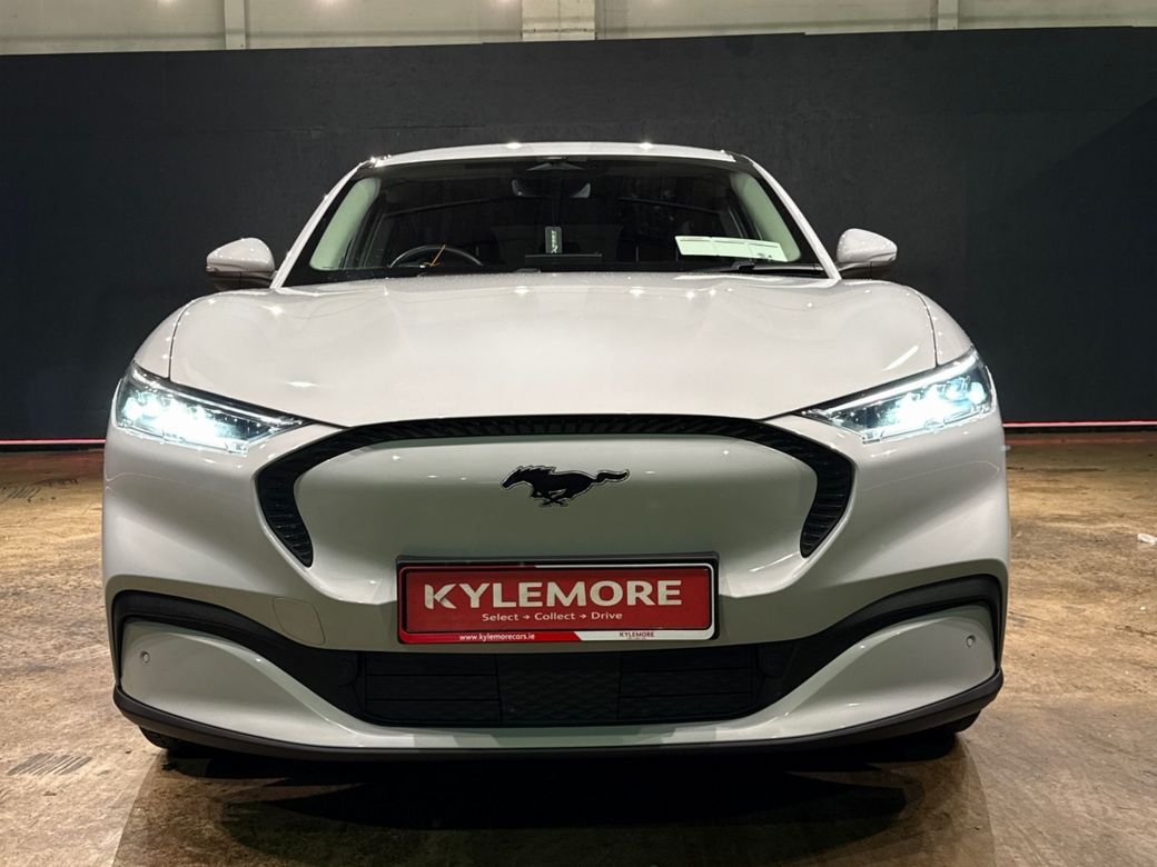 2022 Ford Mustang Mach-e