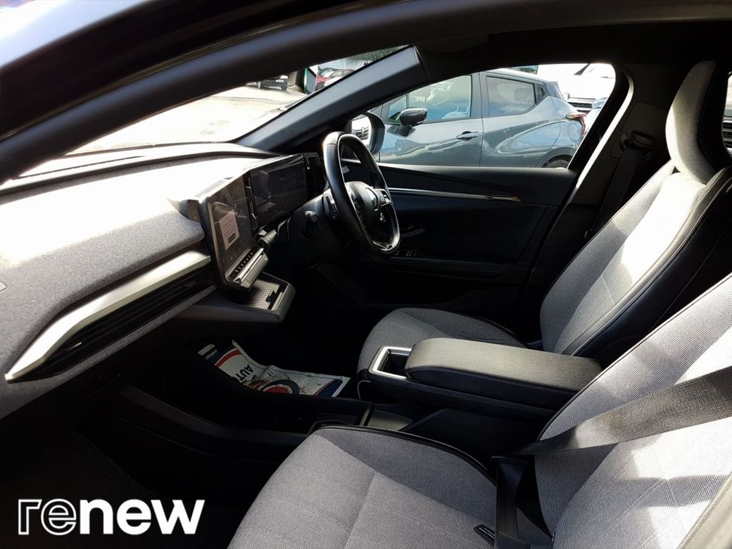 2023 Renault Megane E-Tech