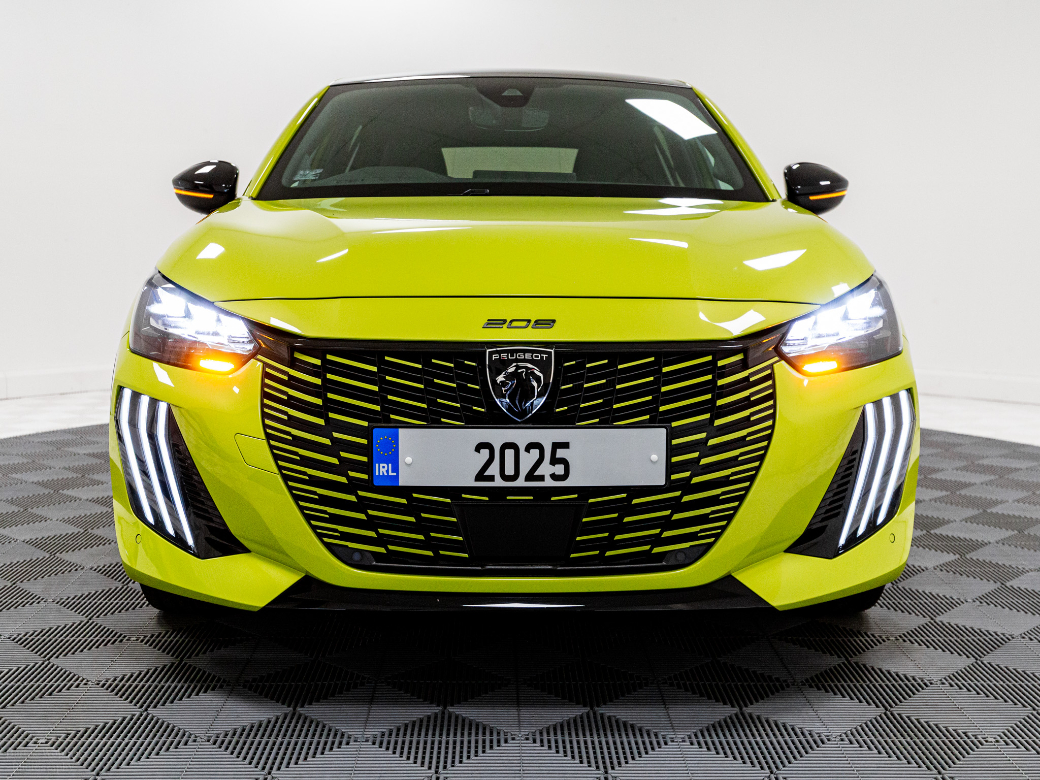 2025 Peugeot 208