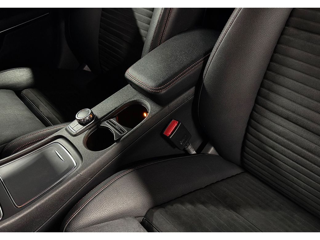 2016 Mercedes-Benz CLA Class