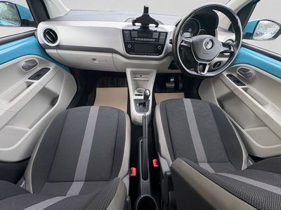 2019 Volkswagen up!