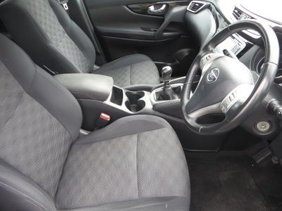 2017 Nissan Qashqai