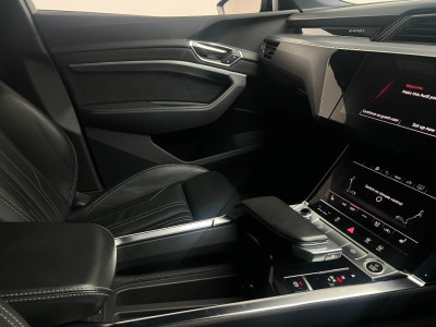 2022 Audi e-tron