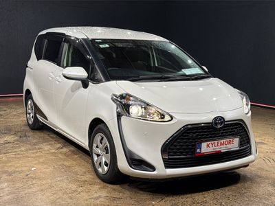 2021 Toyota Sienta