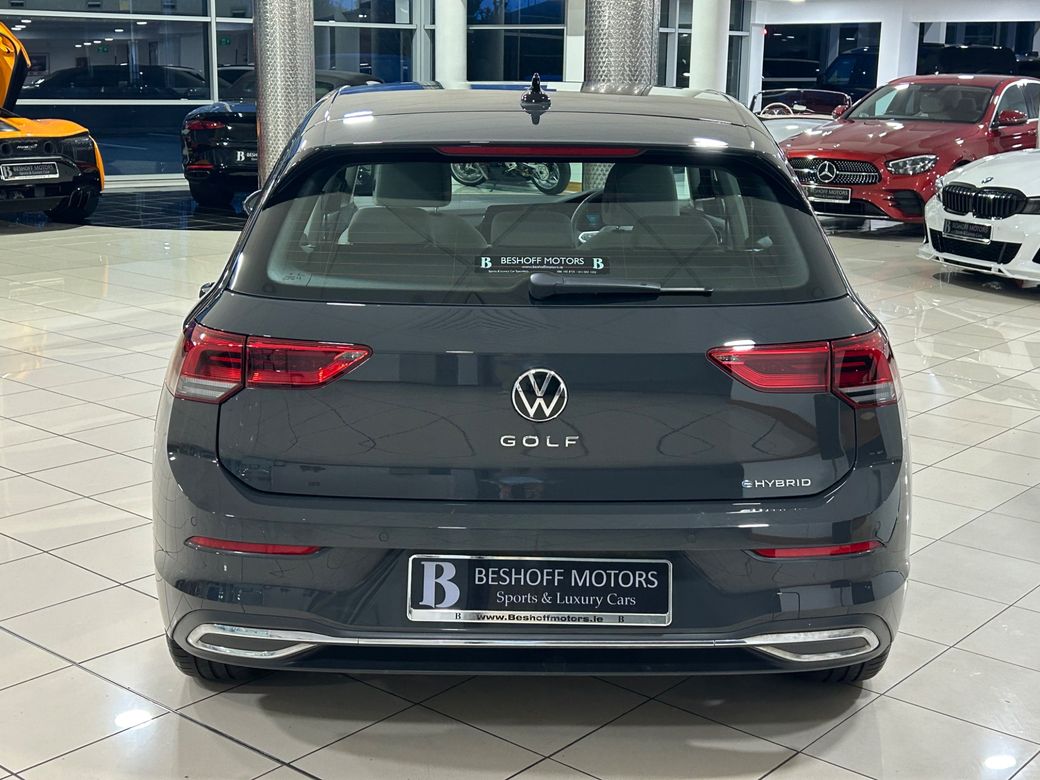2024 Volkswagen Golf