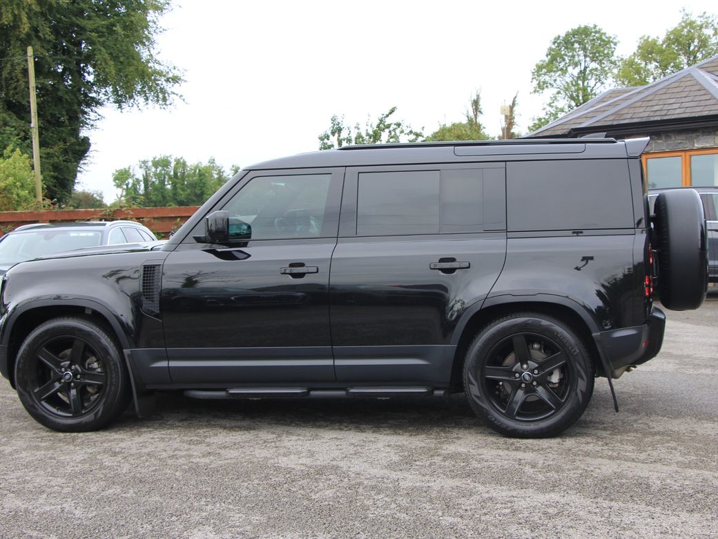 2023 Land Rover Defender
