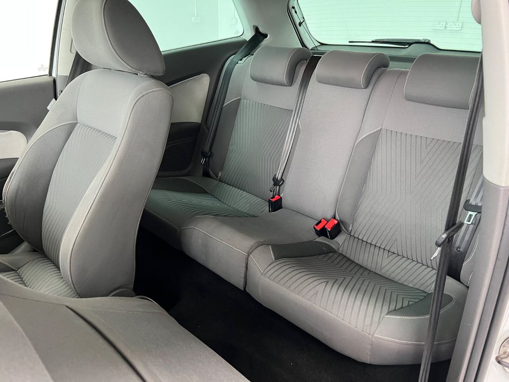 2015 Volkswagen Polo