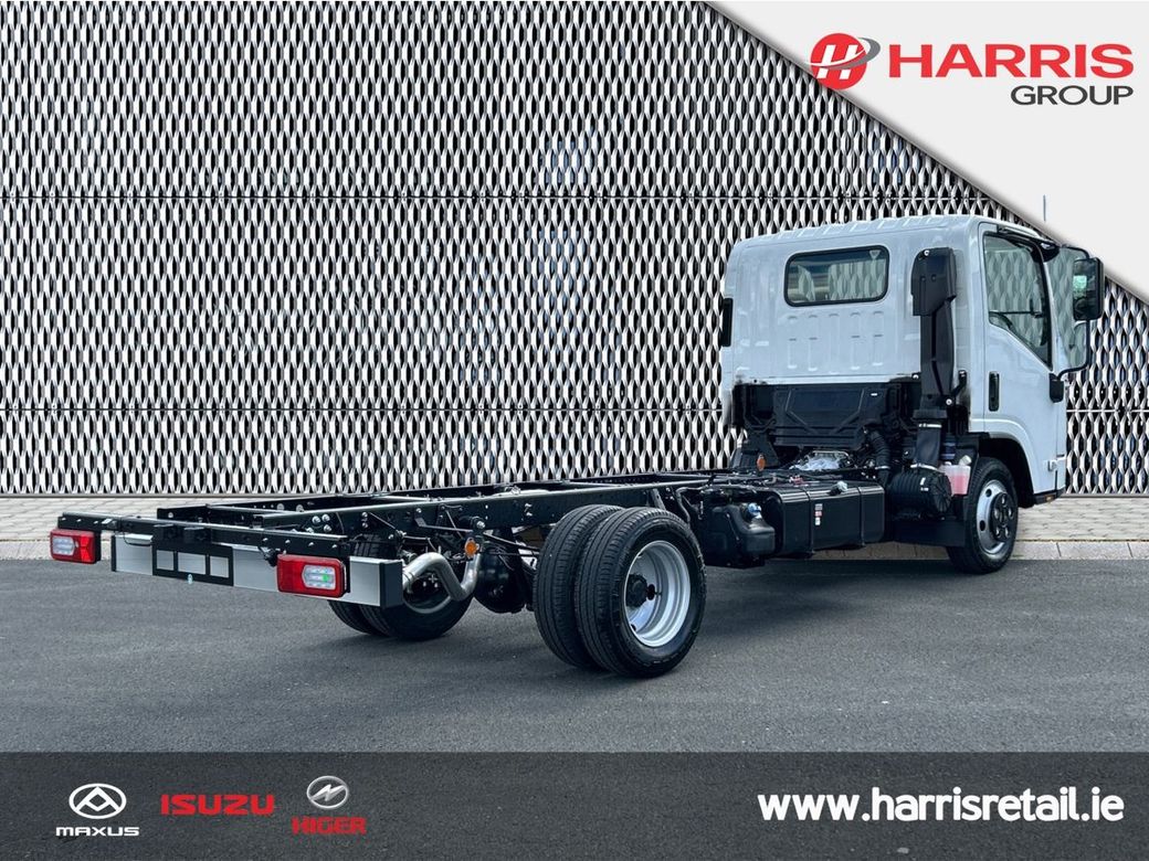 2026 White Isuzu NNR