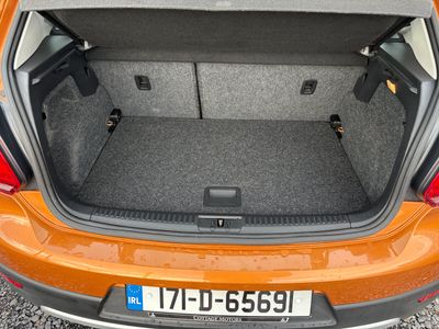 2017 Volkswagen Polo