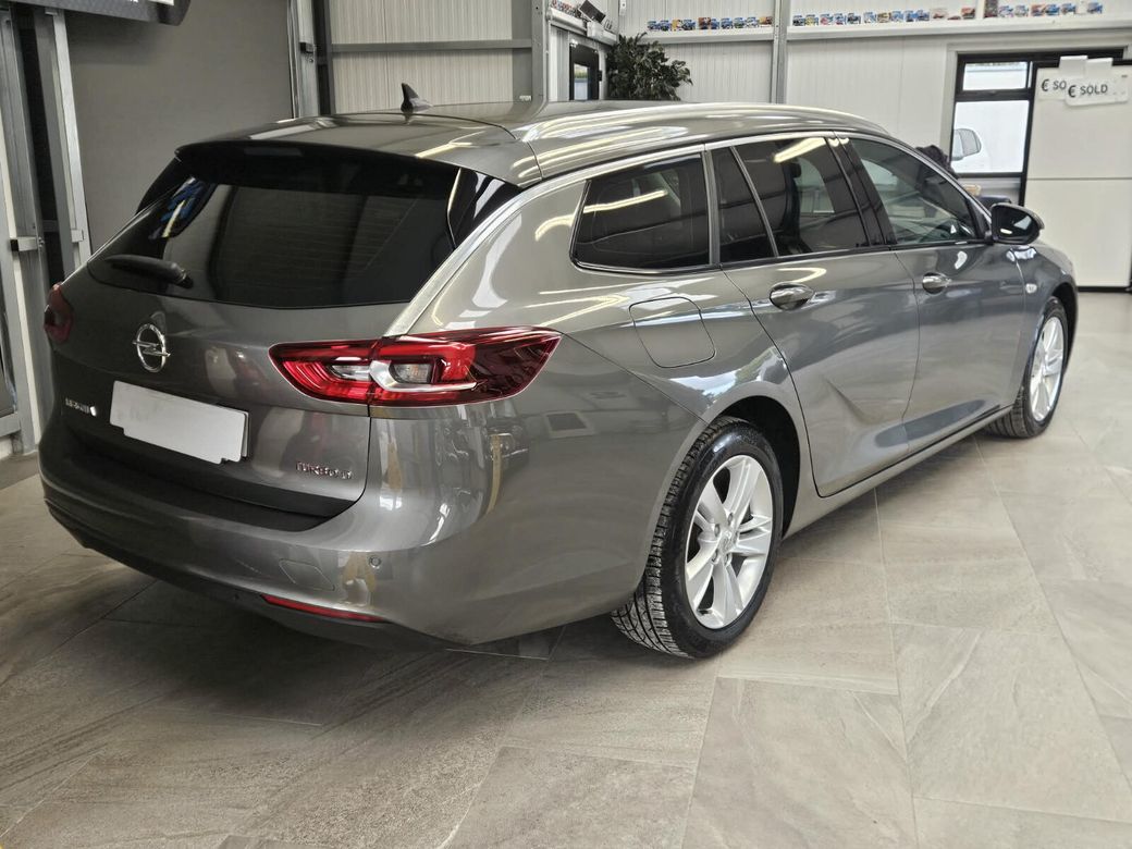 2020 Opel Insignia