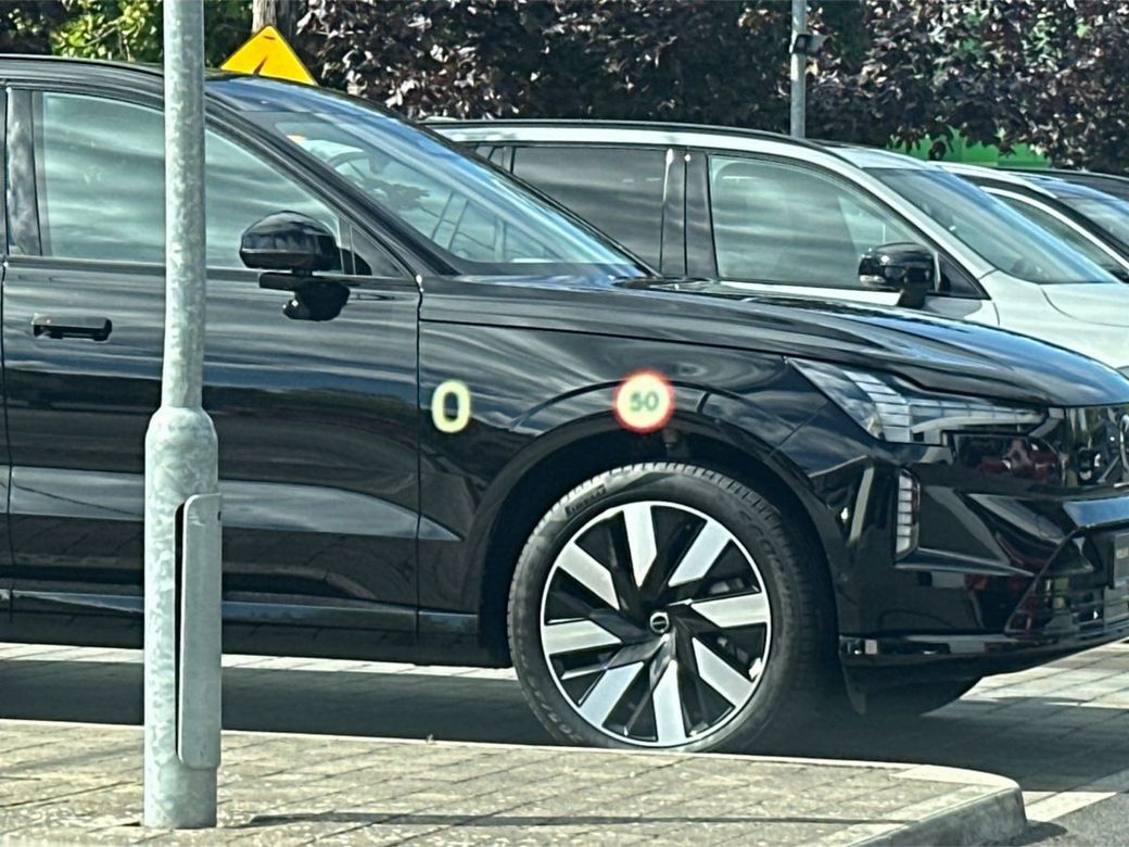 2025 Volvo XC90