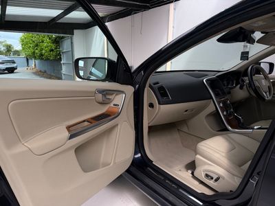 2017 Volvo XC60