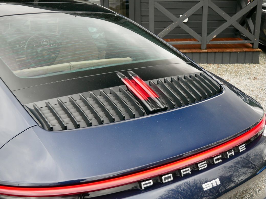 2022 Porsche 911