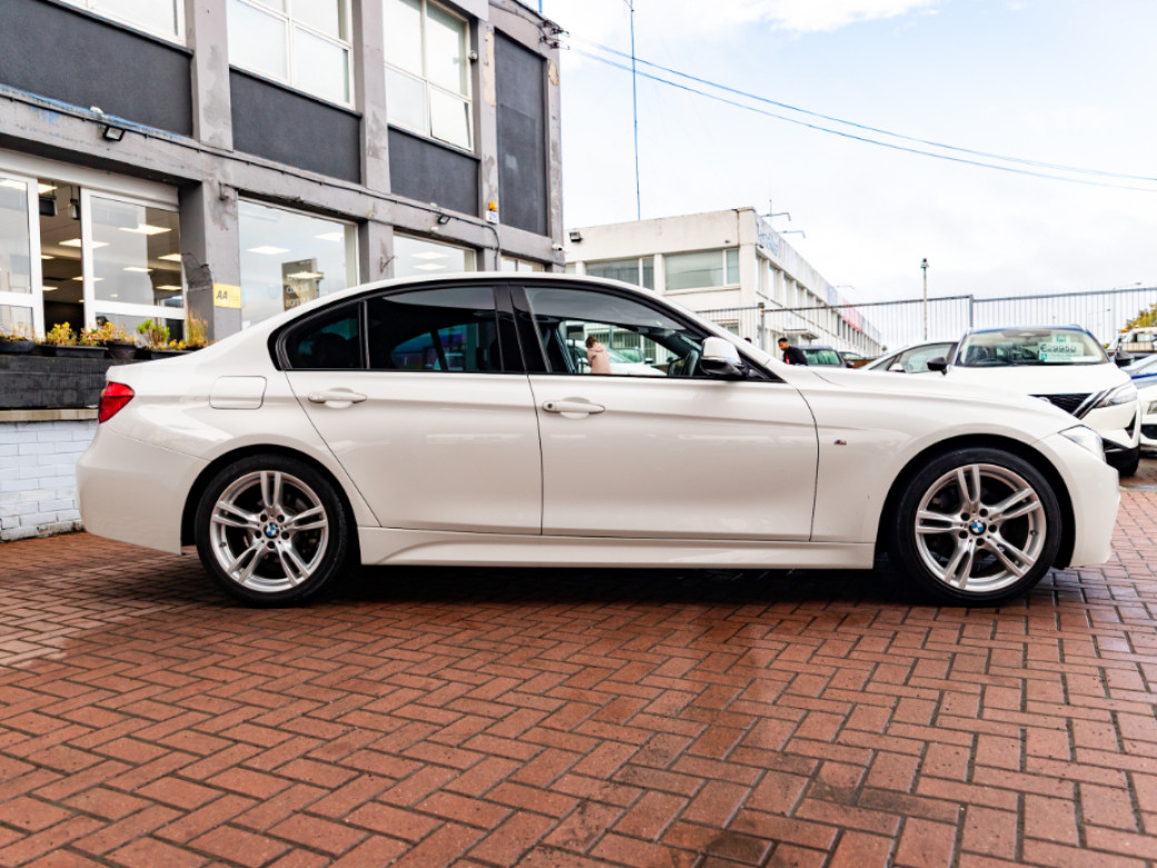 2018 BMW 3 Series