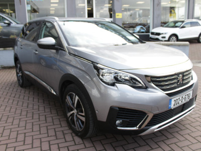 2020 Peugeot 5008