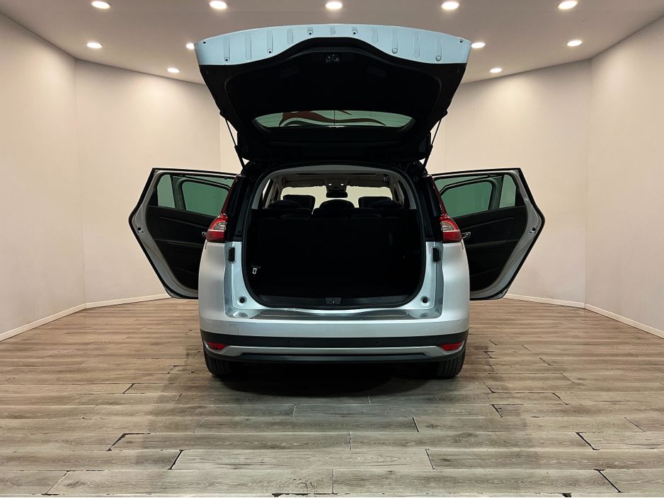 2019 Renault Grand Scenic