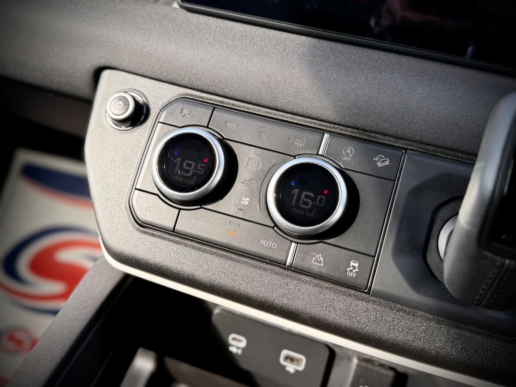 2023 Land Rover Defender