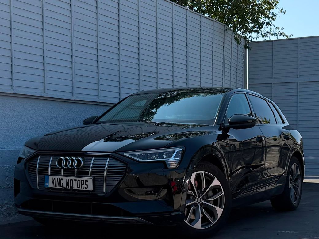 2022 Audi e-tron
