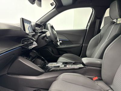2025 Peugeot 2008