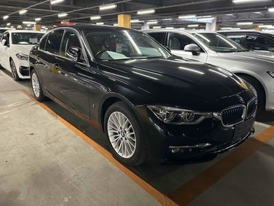 2018 BMW 330