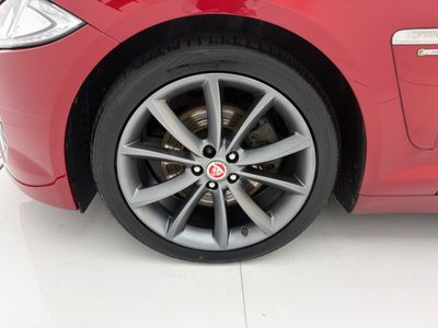 2015 Jaguar XF