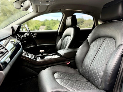 2016 Audi S8