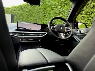 2024 BMW X7