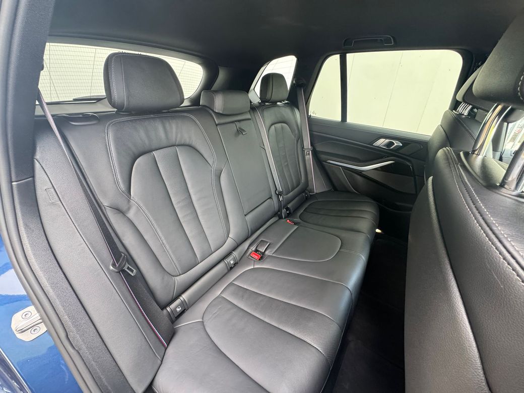 2021 BMW X5