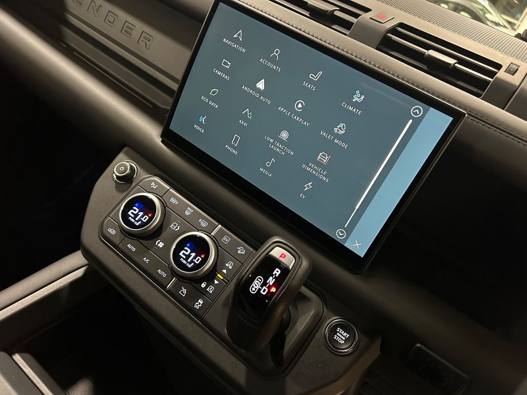 2025 Land Rover Defender