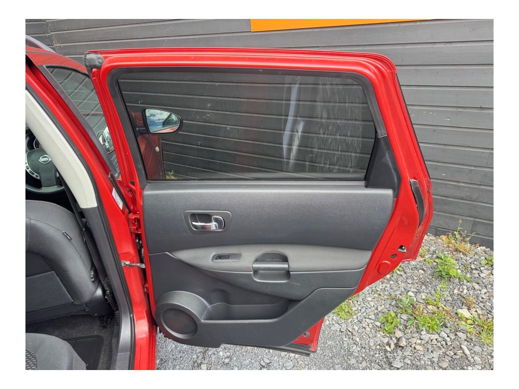 2009 Nissan Qashqai +2