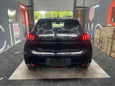 2021 Peugeot 208
