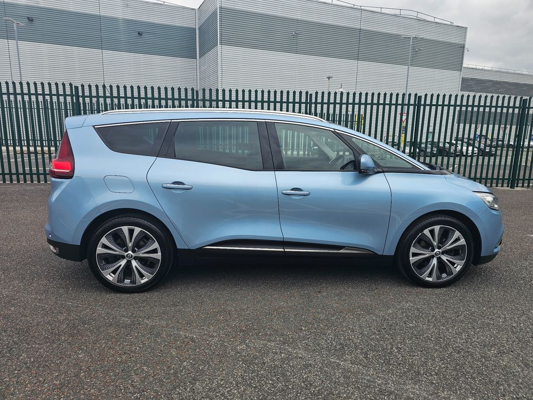2017 Renault Grand Scenic