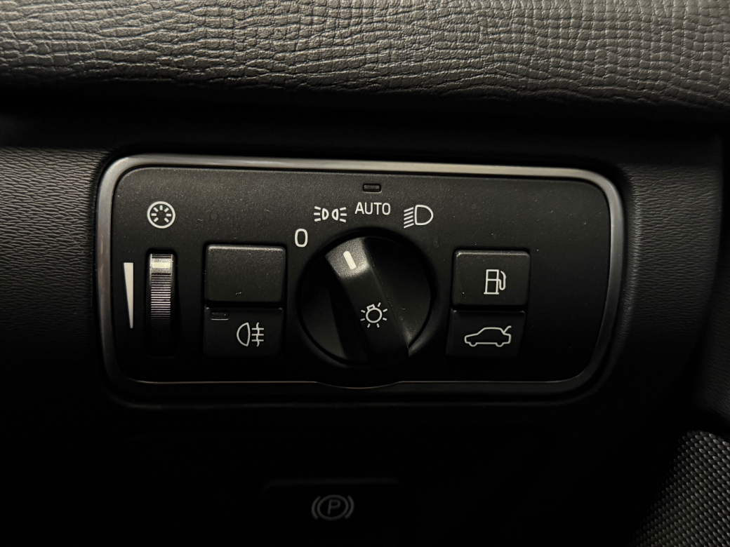 2015 Volvo XC60