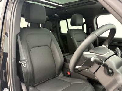 2025 Land Rover Defender