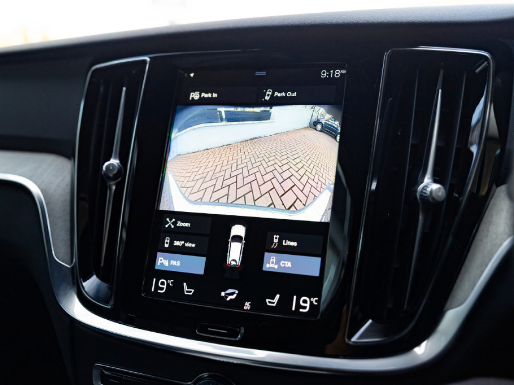 2021 Volvo V60