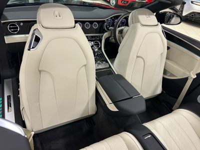 2025 Bentley Continental