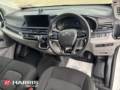 2025 White Maxus Deliver 7