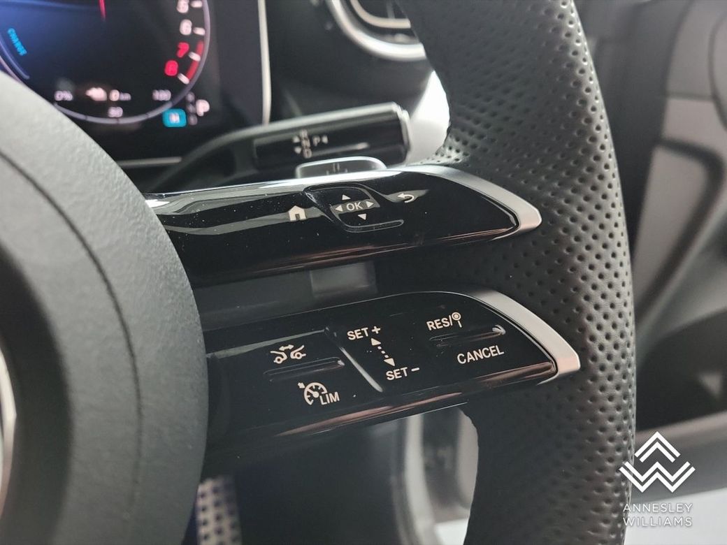 2025 Mercedes-Benz GLC Class