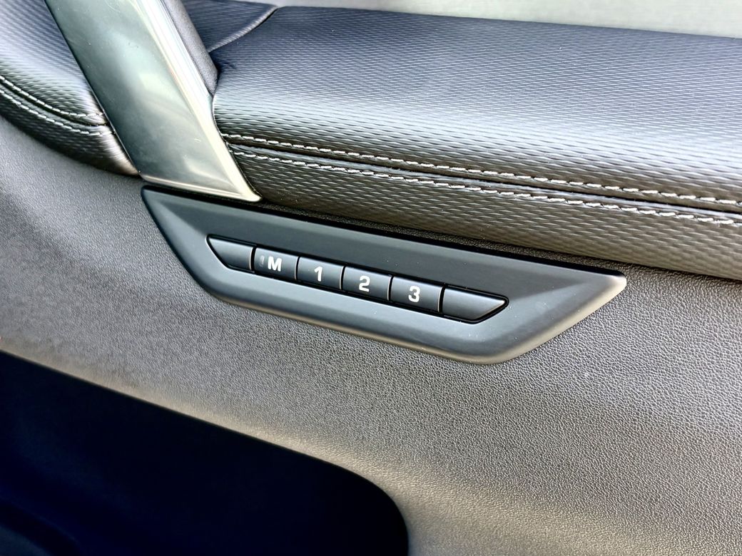 2025 Land Rover Discovery Sport