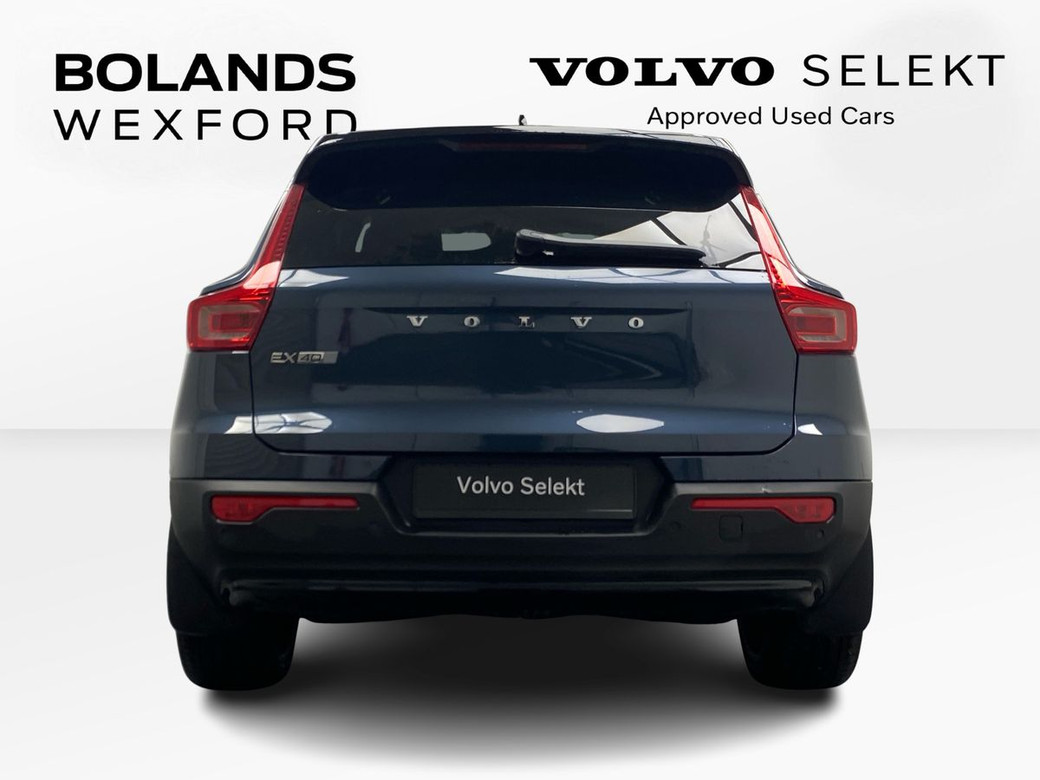 2026 Volvo EX40