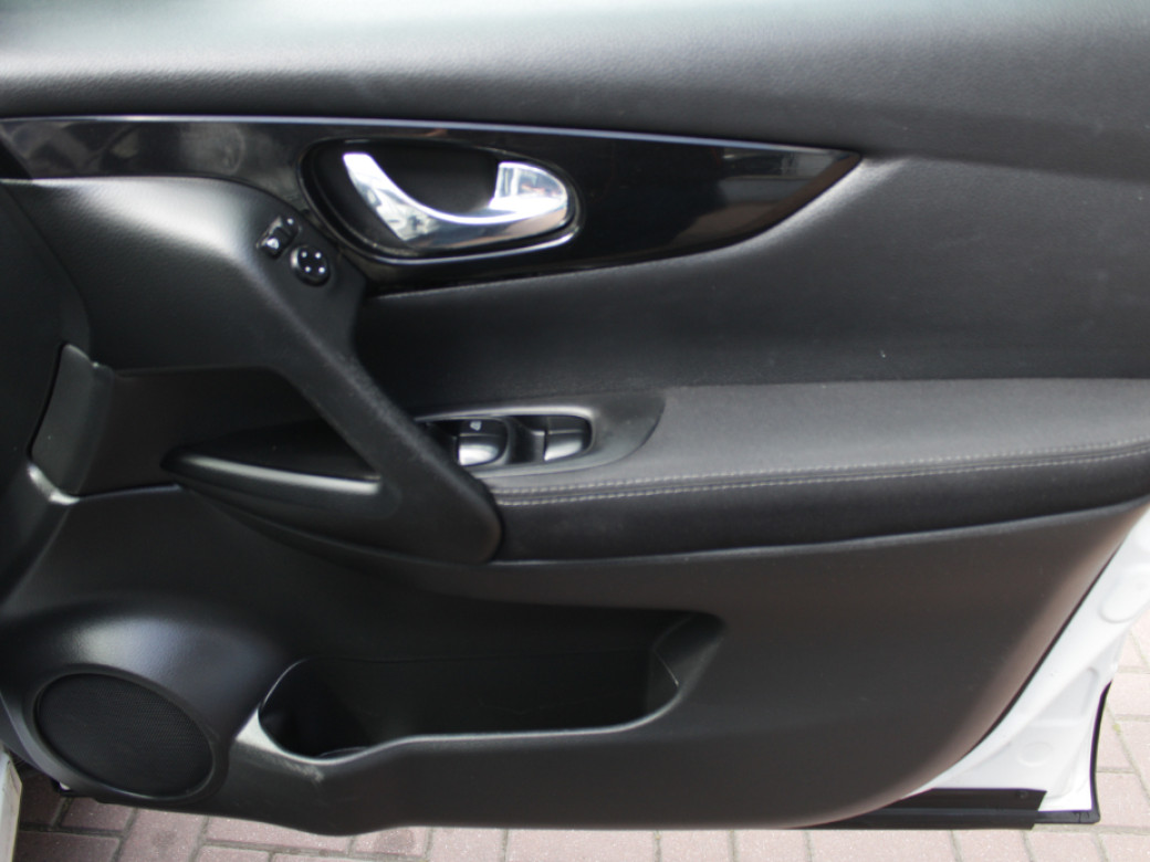 2016 Nissan Qashqai