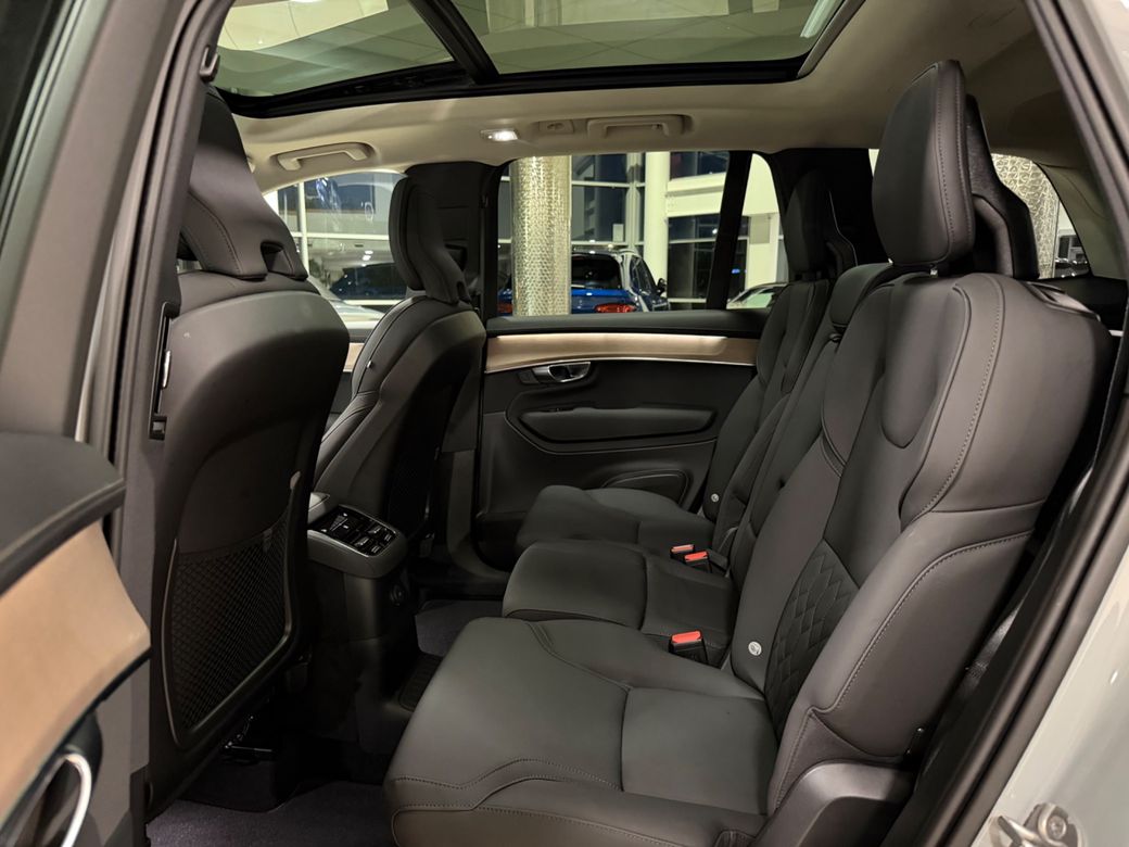 2025 Volvo XC90