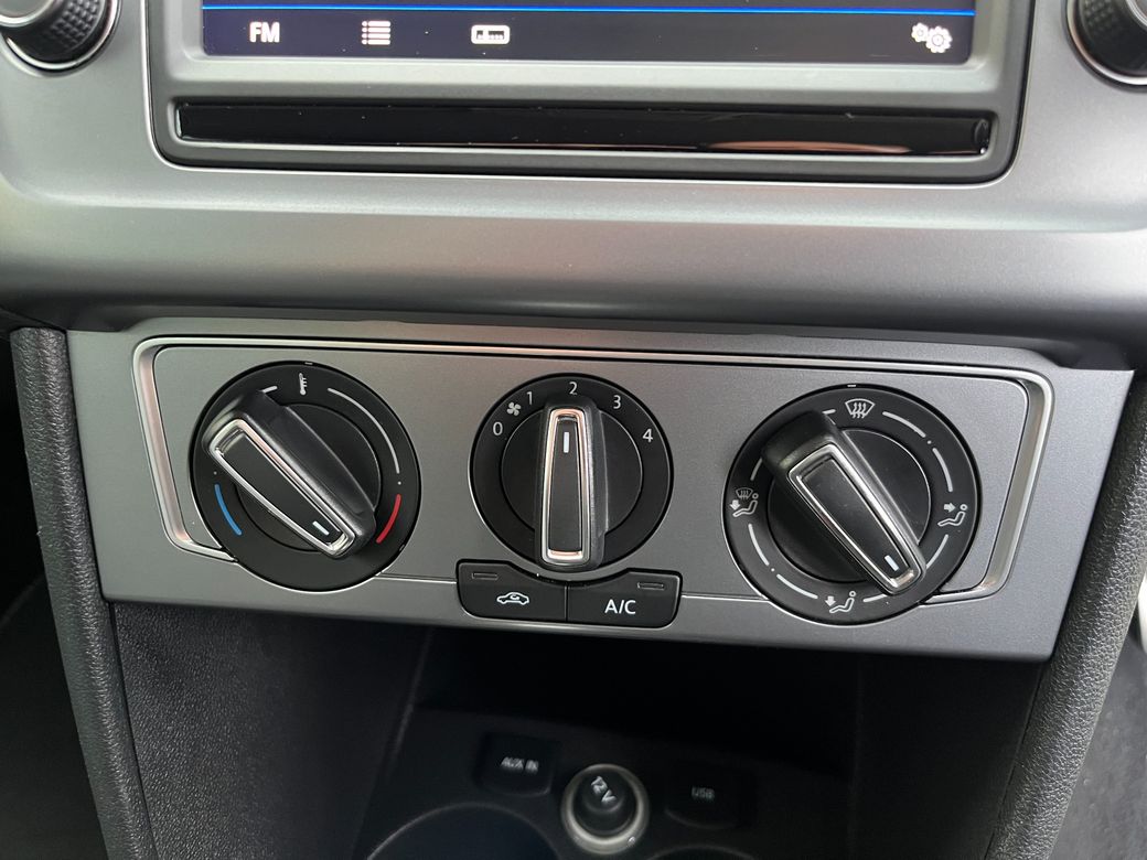 2017 Volkswagen Polo