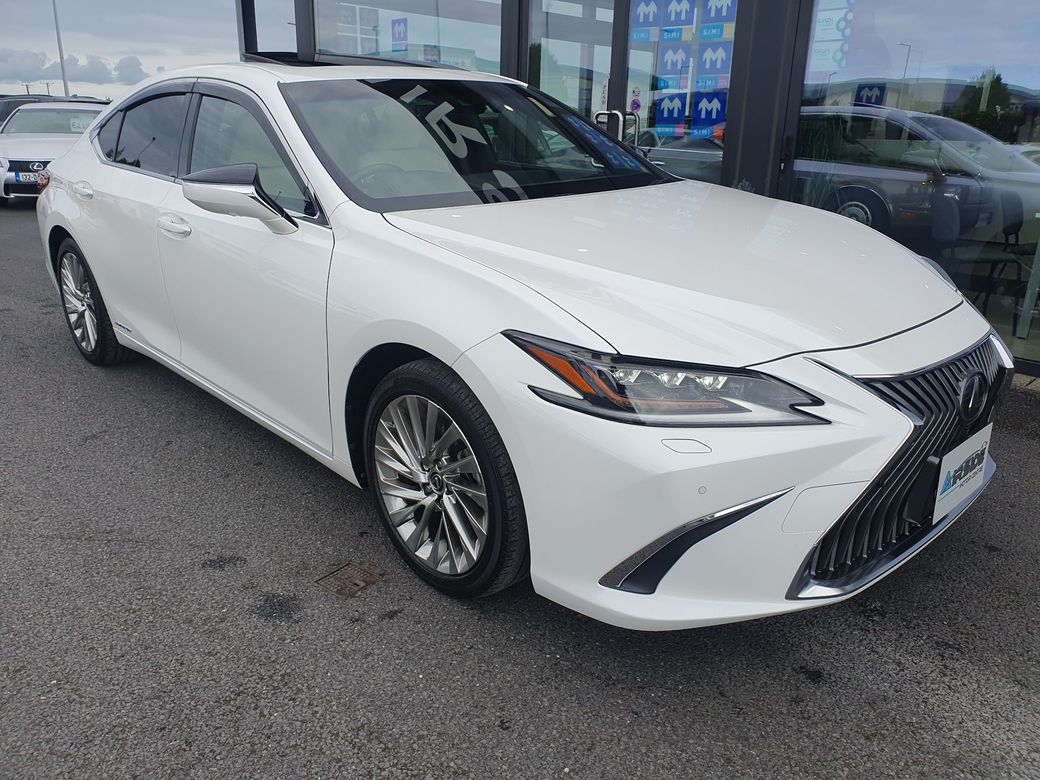 2019 Lexus ES 300h