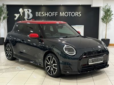 2024 Mini Hatch
