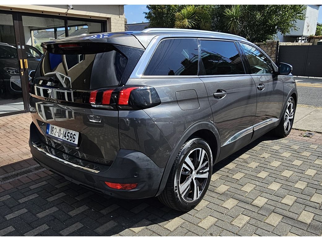2018 Peugeot 5008
