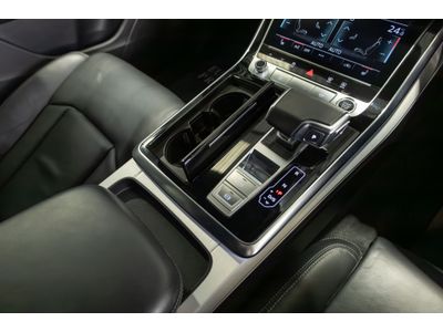 2021 Audi Q8