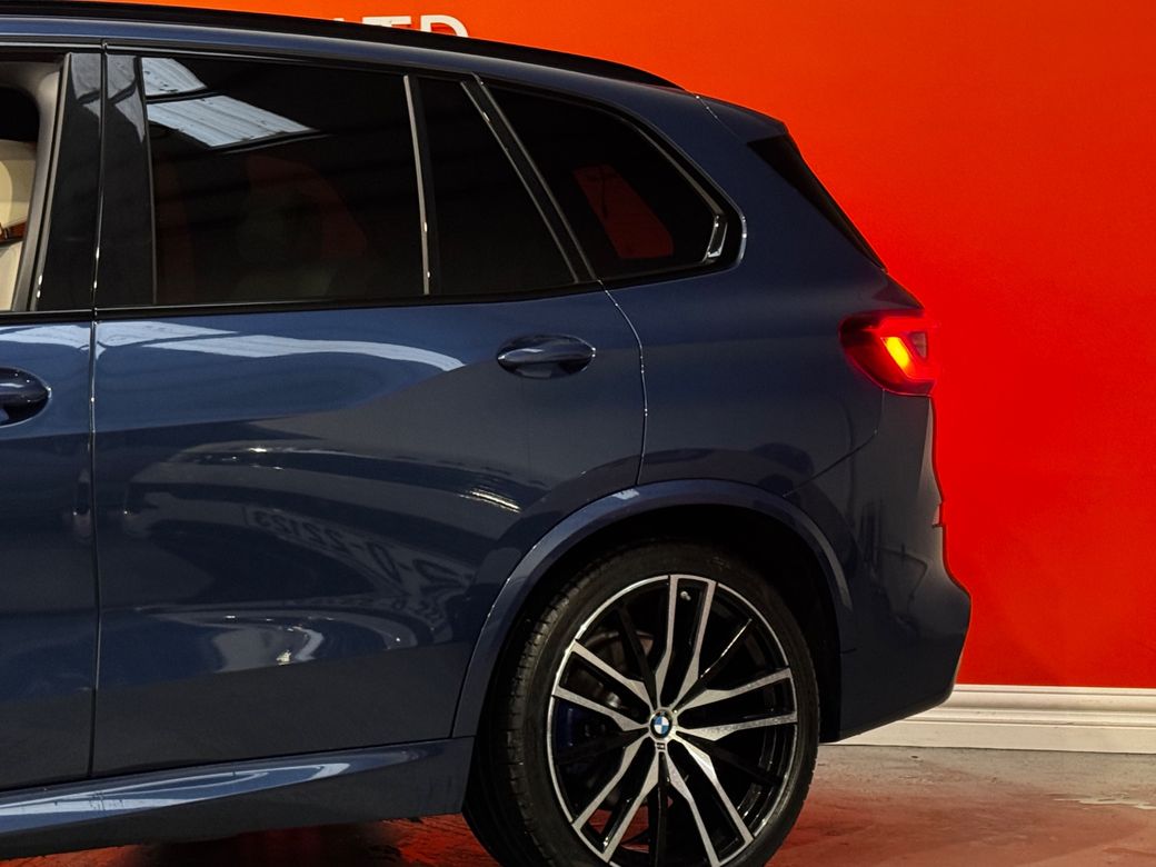 2022 BMW X5