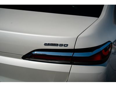 2025 BMW i7
