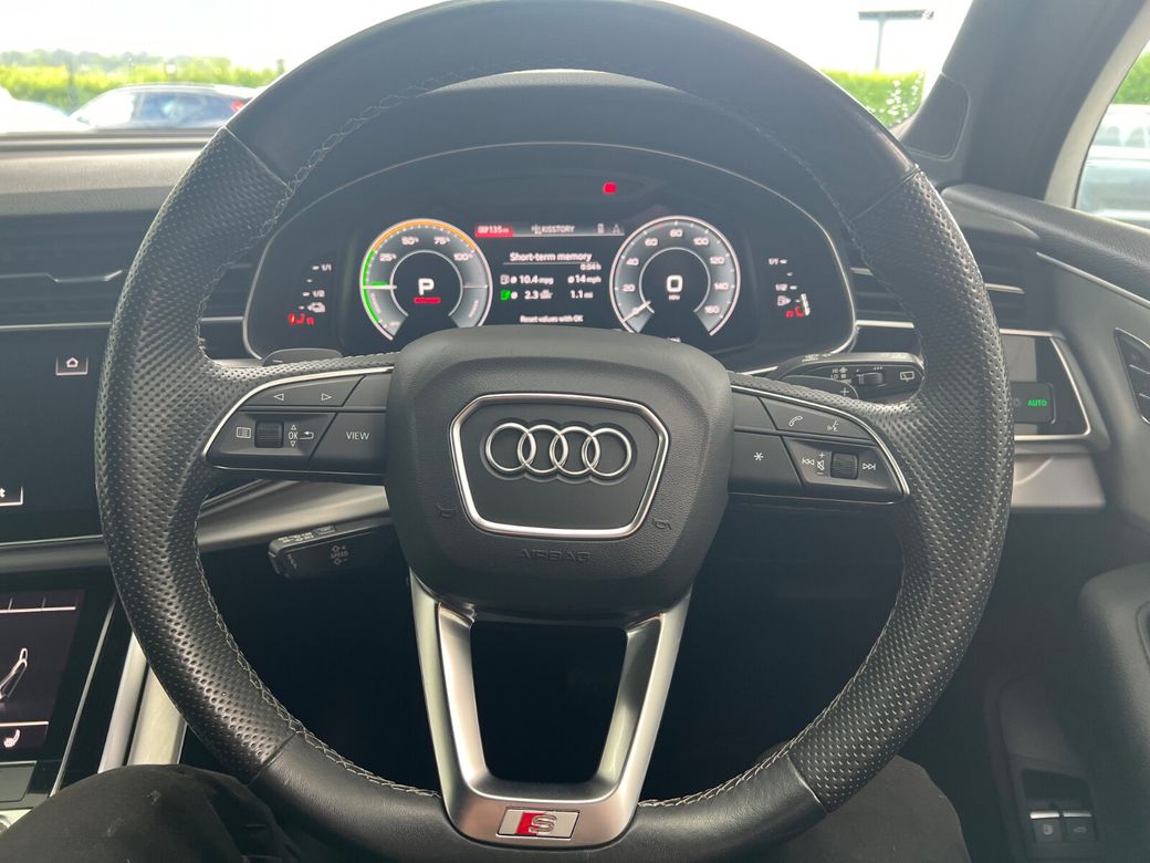 2021 Audi Q7